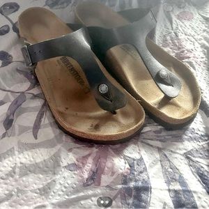 EUC Women's Black Birkenstock sandals